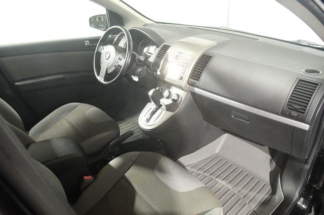 2012 Nissan Sentra 2.0 photo