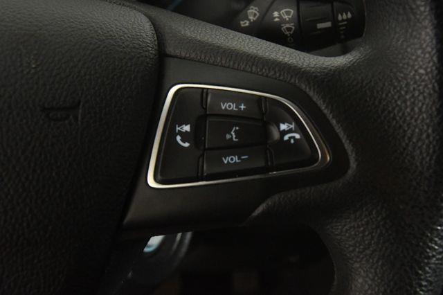 2017 Ford Focus SE photo