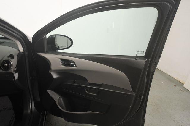2015 Chevrolet Sonic LT photo