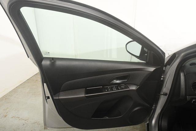 2014 Chevrolet Cruze LT Fleet photo