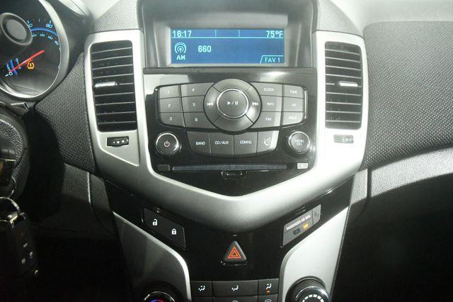 2014 Chevrolet Cruze LT Fleet photo