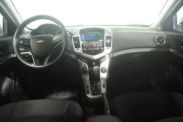 2014 Chevrolet Cruze LT Fleet photo