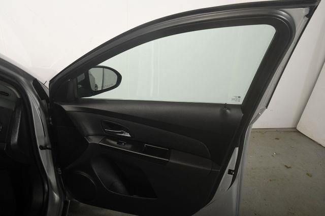 2014 Chevrolet Cruze LT Fleet photo