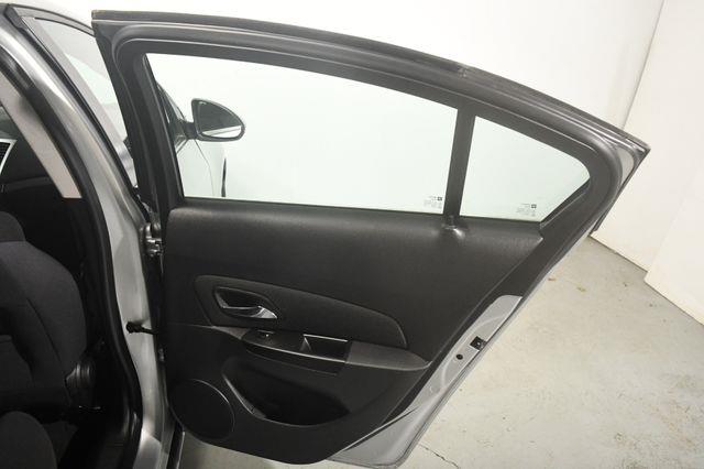 2014 Chevrolet Cruze LT Fleet photo