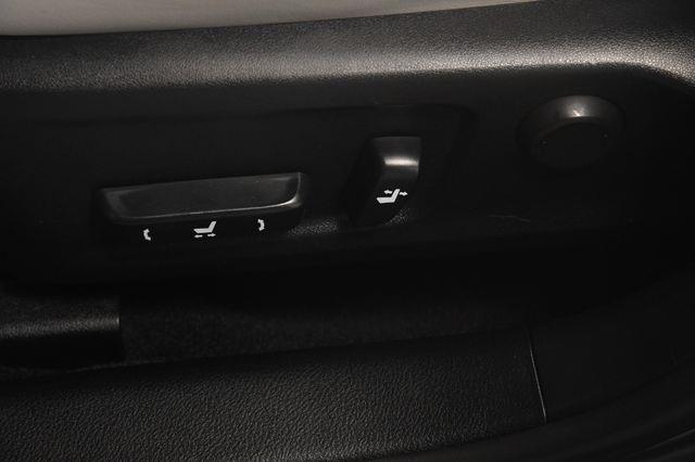 2015 Lexus IS 350 photo
