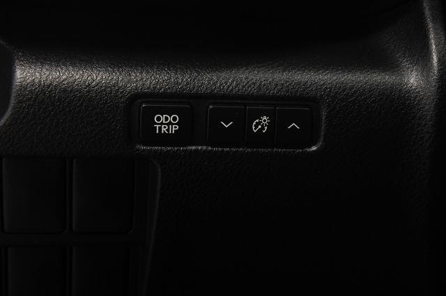 2015 Lexus IS 350 photo