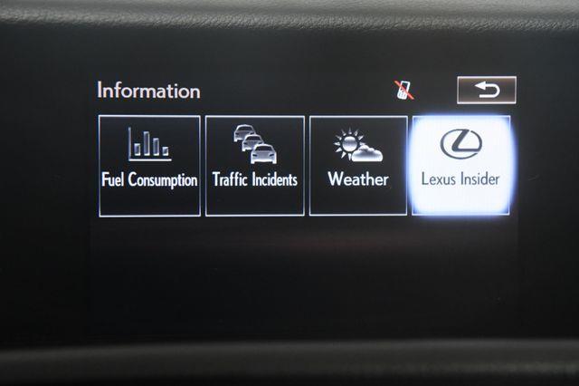 2015 Lexus IS 350 photo