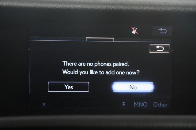 2015 Lexus IS 350 photo