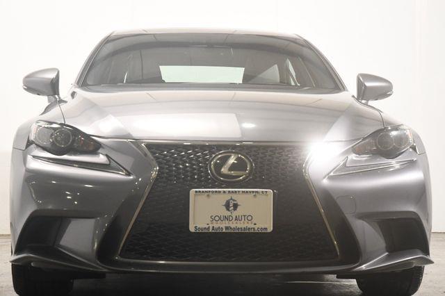 2015 Lexus IS 350 photo