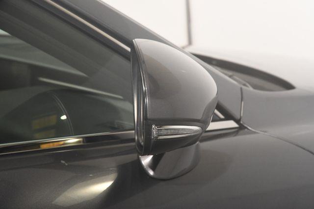 2015 Lexus IS 350 photo