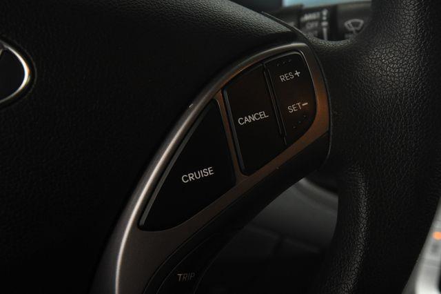 2013 Hyundai Elantra GLS photo