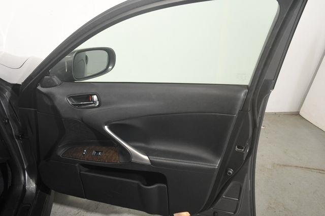 2013 Lexus IS 250 photo