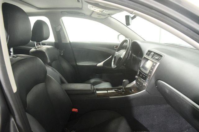 2013 Lexus IS 250 photo