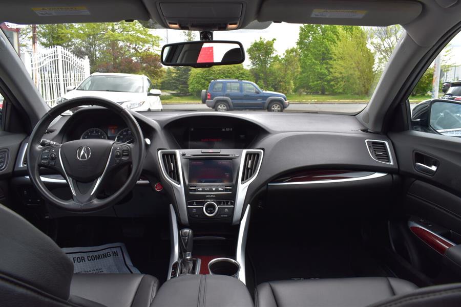2017 Acura TLX Base 4dr Sedan photo