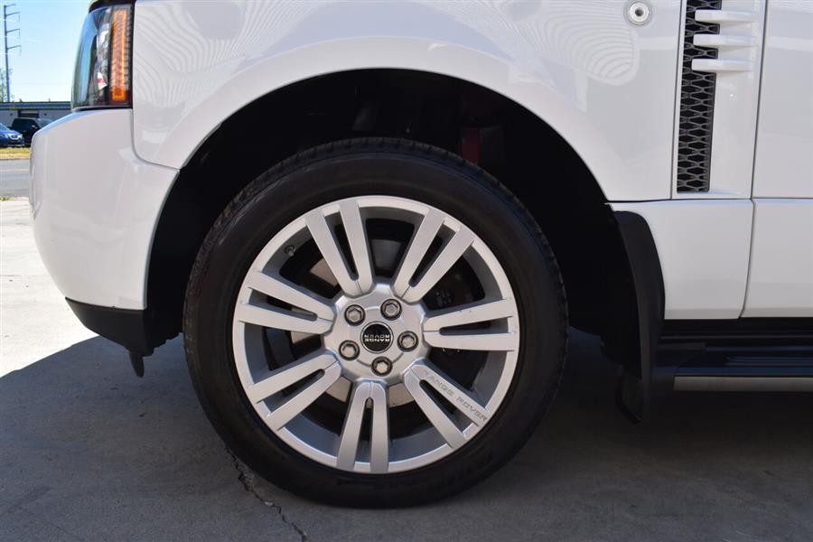 2012 Land Rover Range Rover HSE LUX photo