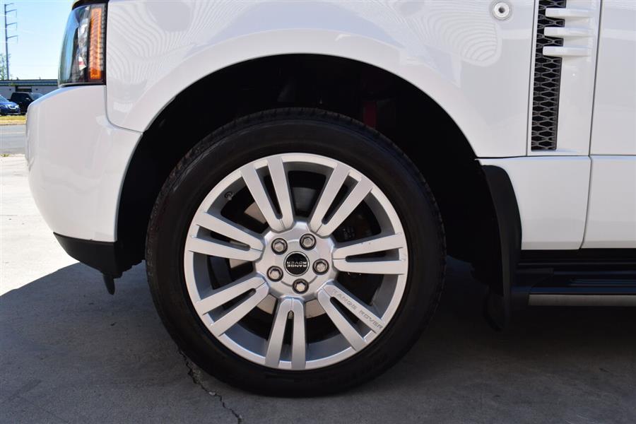 2012 Land Rover Range Rover HSE LUX photo