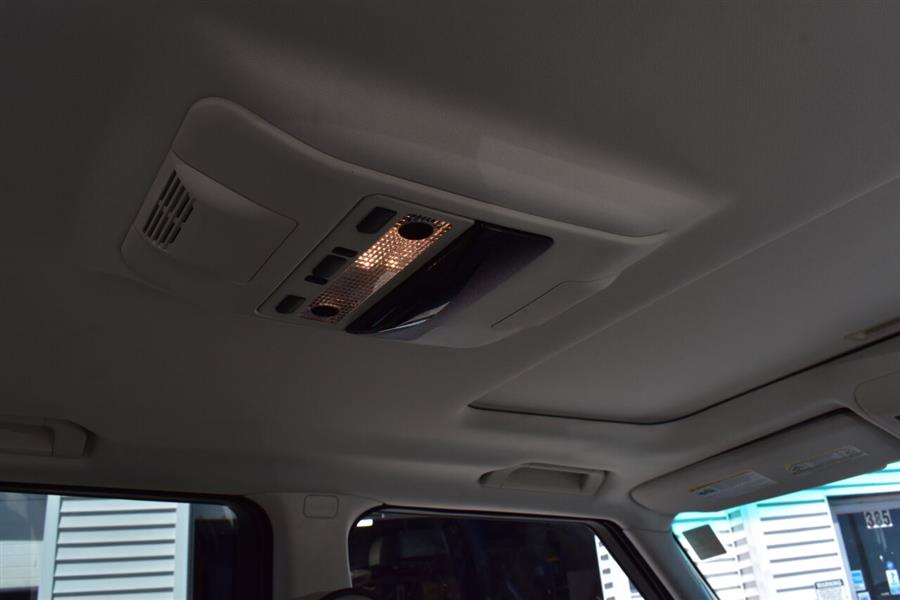 2012 Land Rover Range Rover HSE LUX photo