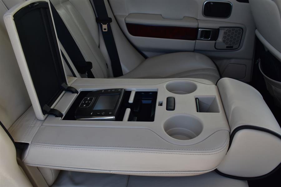 2012 Land Rover Range Rover HSE LUX photo