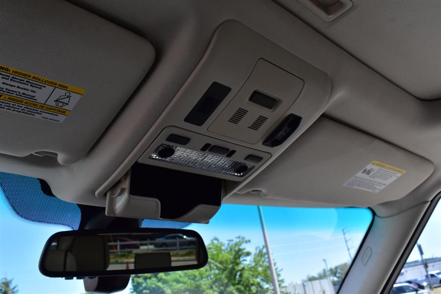 2012 Land Rover Range Rover HSE LUX photo