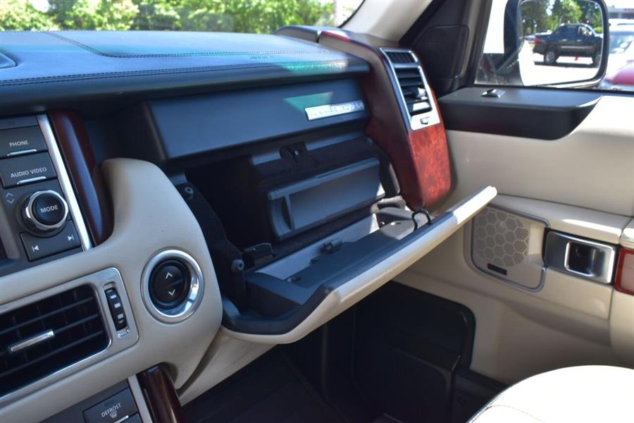 2012 Land Rover Range Rover HSE LUX photo