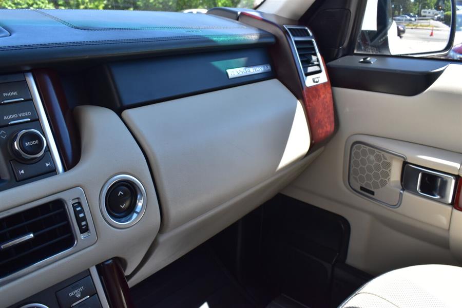2012 Land Rover Range Rover HSE LUX photo
