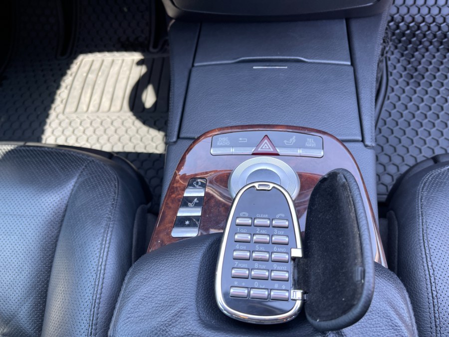 2009 Mercedes-Benz S-Class S550 photo