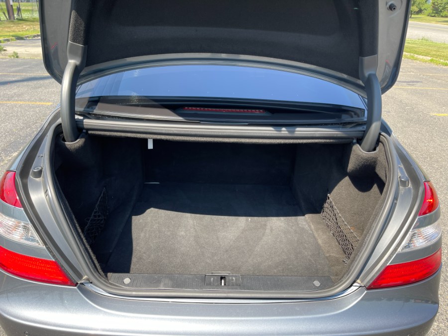 2009 Mercedes-Benz S-Class S550 photo