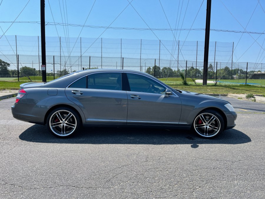 2009 Mercedes-Benz S-Class S550 photo