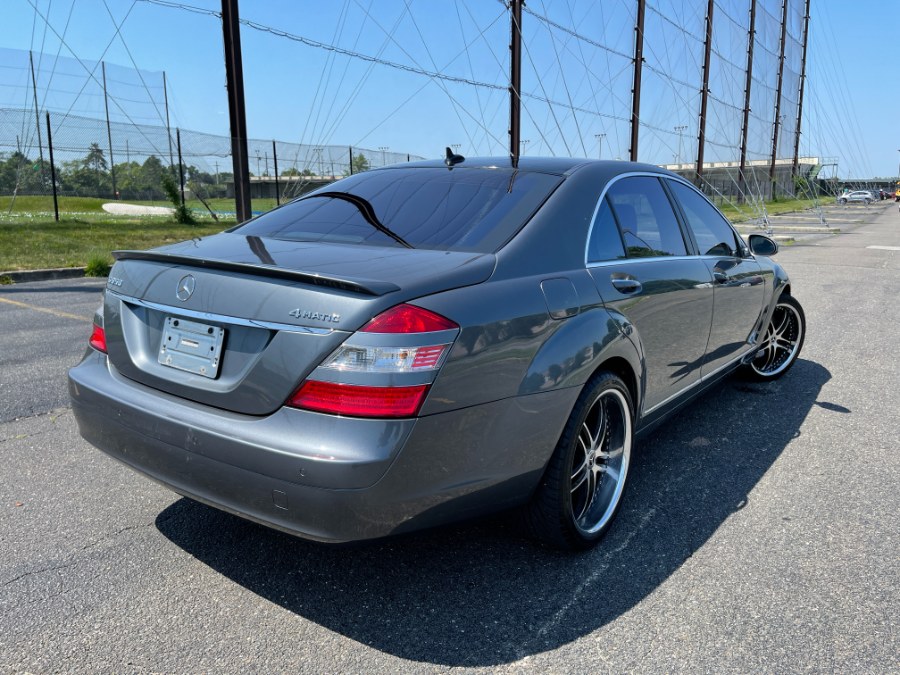 2009 Mercedes-Benz S-Class S550 photo