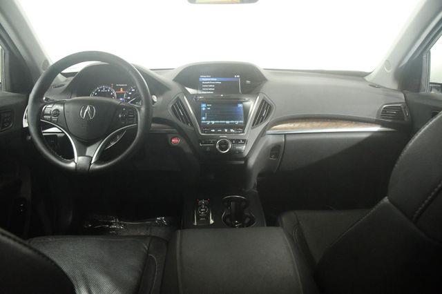 2019 Acura MDX w/Technology Pkg photo