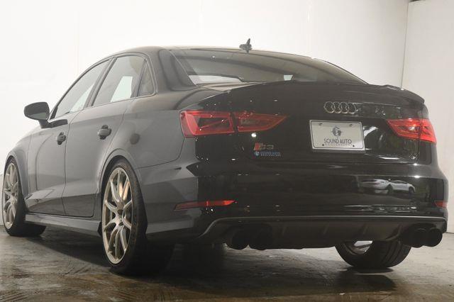 2016 Audi S3 Prestige photo