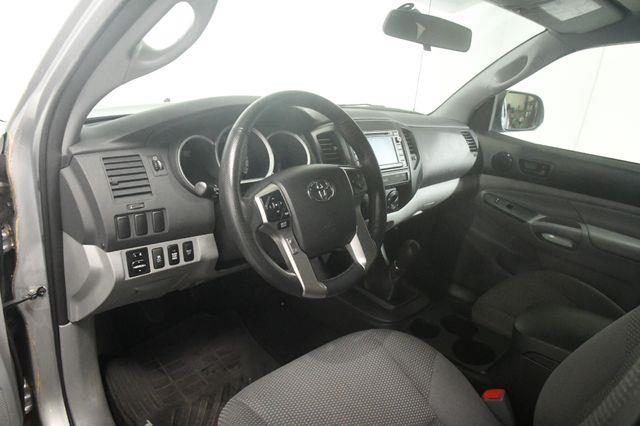 2015 Toyota Tacoma CLOTH photo