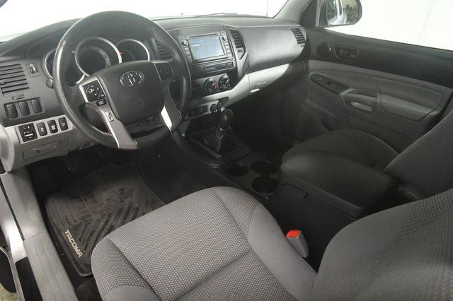 2015 Toyota Tacoma CLOTH photo