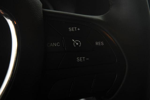 2015 Dodge Charger SE photo