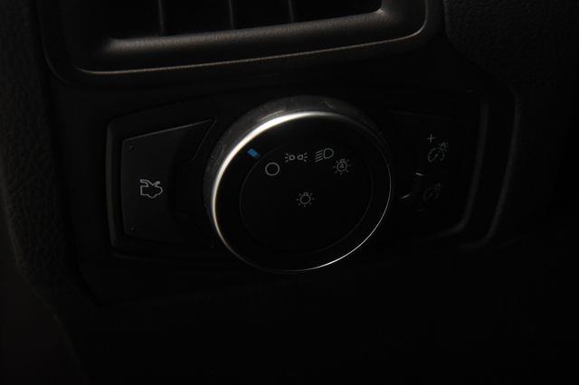 2018 Ford Focus SE photo