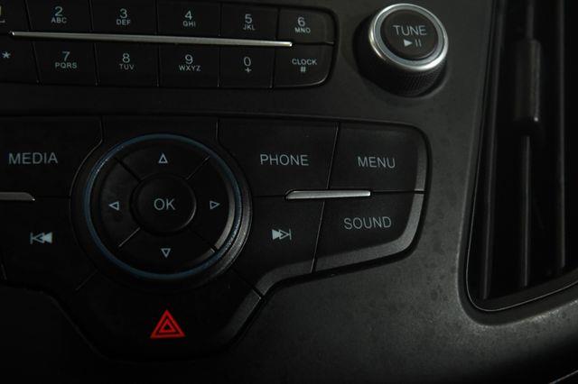 2018 Ford Focus SE photo