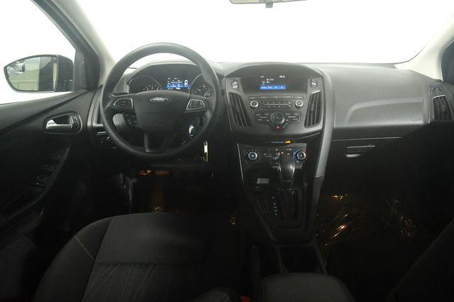 2018 Ford Focus SE photo