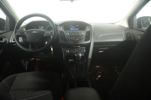 2018 Ford Focus SE photo