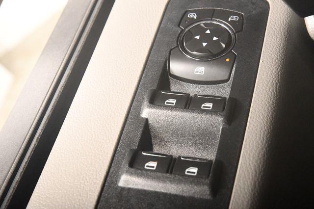 2019 Ford F-150 XLT photo