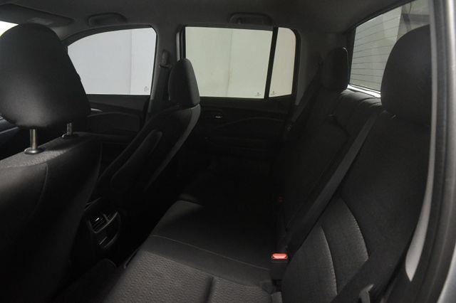 2017 Honda Ridgeline RT photo