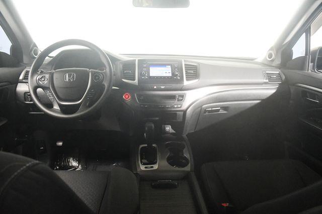 2017 Honda Ridgeline RT photo
