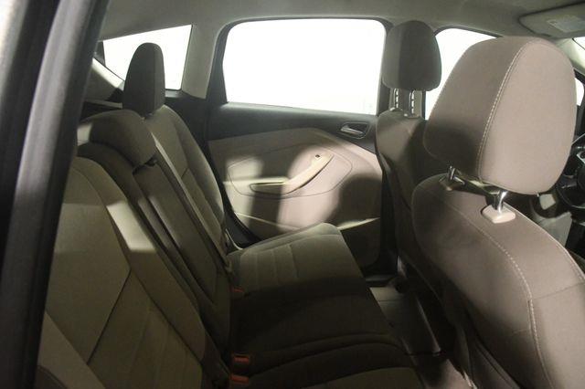 2013 Ford C-Max Hybrid SE photo