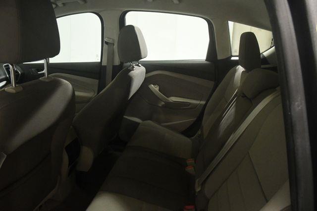 2013 Ford C-Max Hybrid SE photo