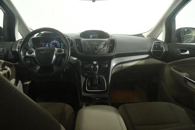 2013 Ford C-Max Hybrid SE photo