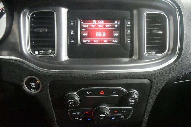 2015 Dodge Charger SE photo