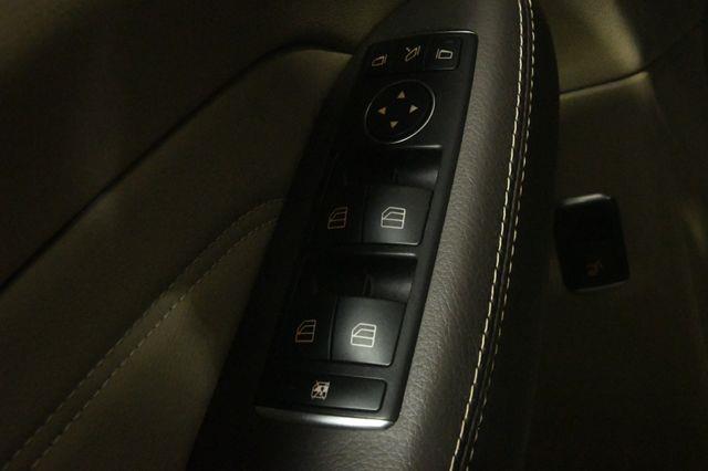 2014 Mercedes-Benz M-Class ML350 4MATIC photo