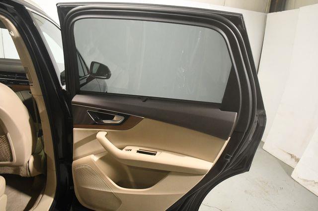 2017 Audi Q7 Premium Plus w/ Virtual Cockpi photo