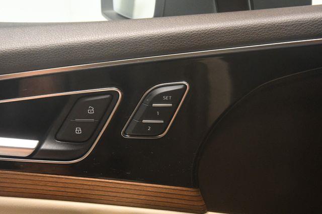 2017 Audi Q7 Premium Plus w/ Virtual Cockpi photo