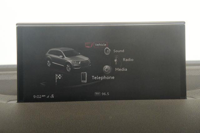 2017 Audi Q7 Premium Plus w/ Virtual Cockpi photo
