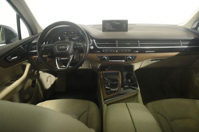 2017 Audi Q7 Premium Plus w/ Virtual Cockpi photo